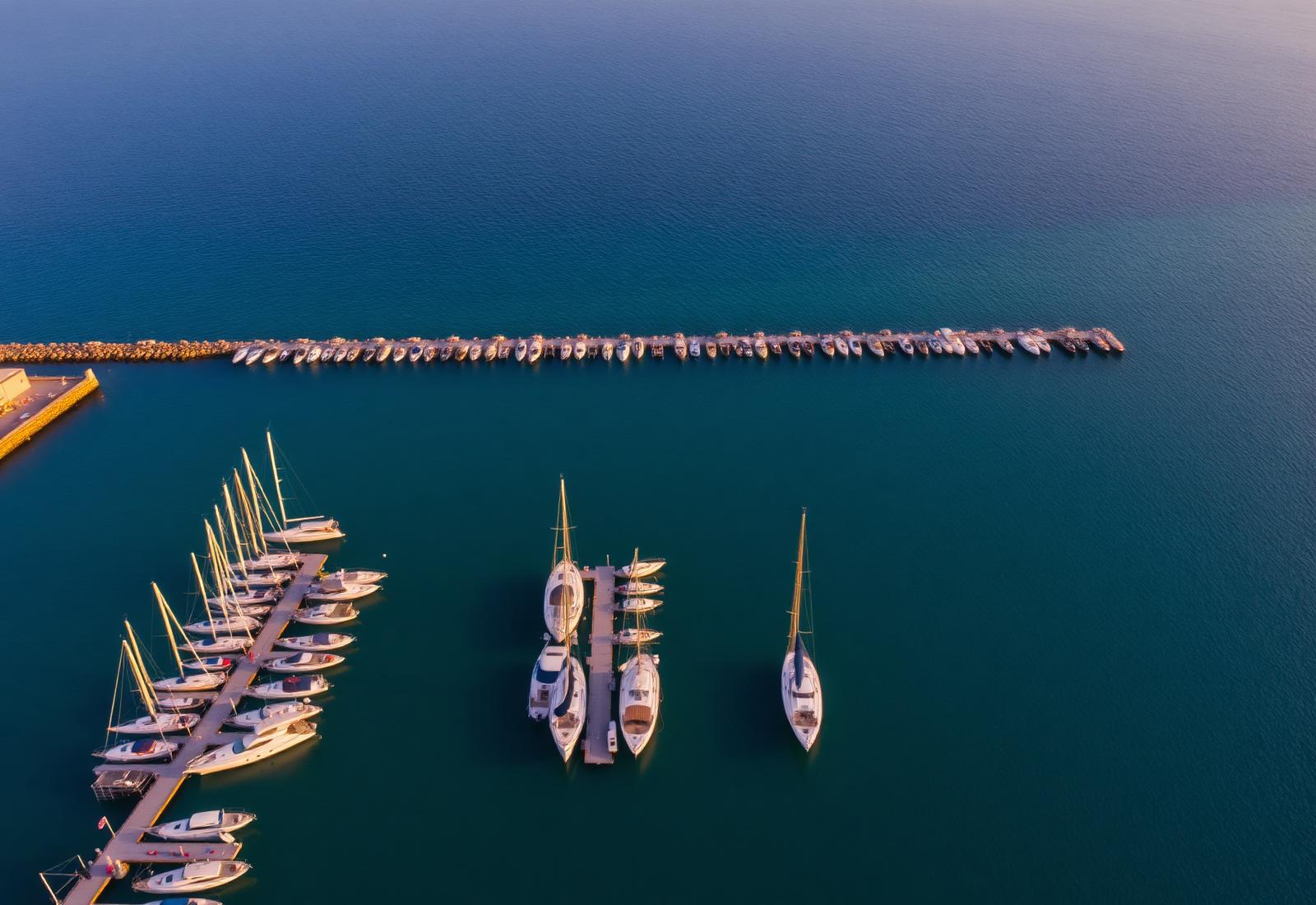 Puerto deportivo de Caleta de Vélez